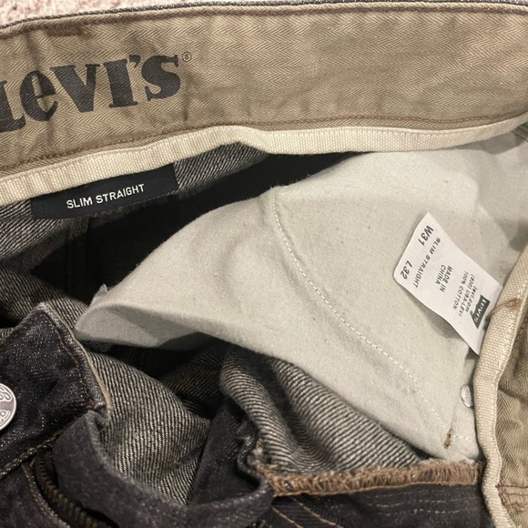 Levi’s Slim Straight Jeans size 31 wide and 32 Length - Picture 5 of 9